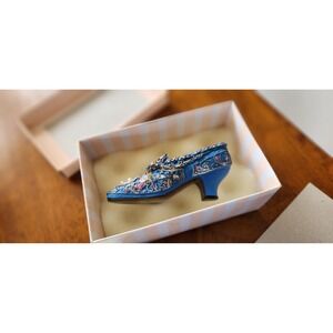 Popular Imports VD103 Oriental Style Miniature Shoe Collectible Blue Beaded